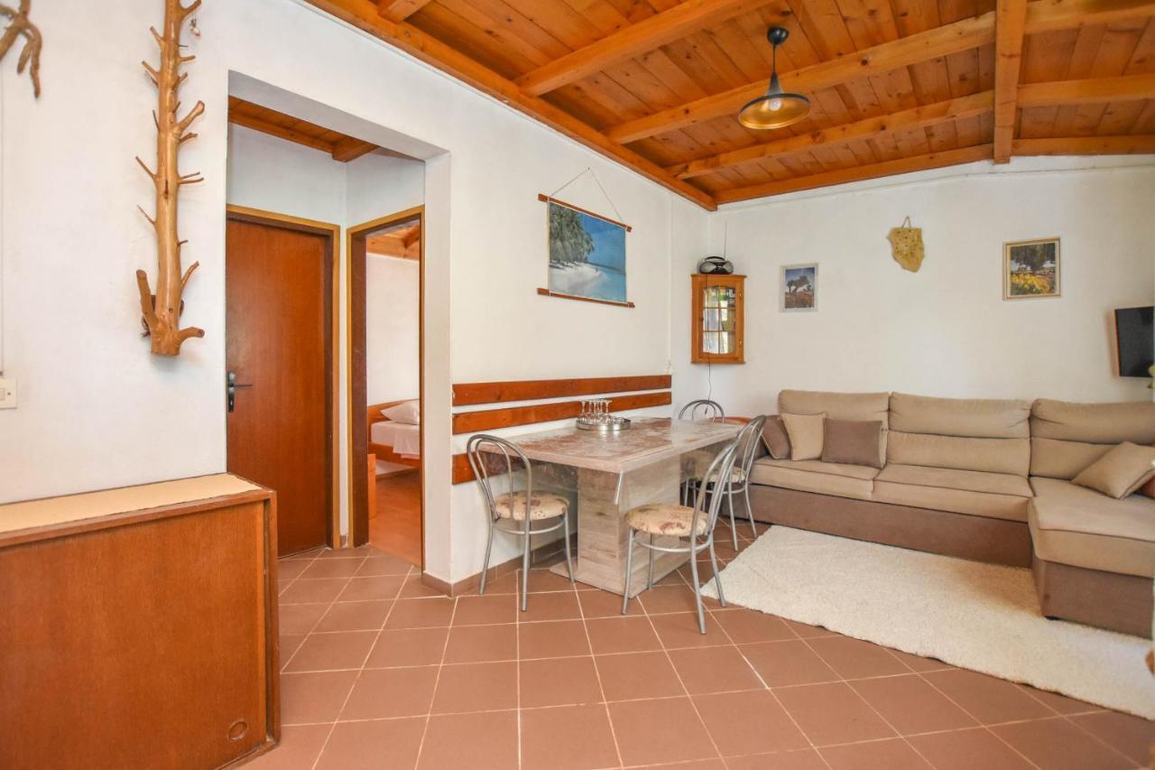House Oliva Villa Tkon Eksteriør billede